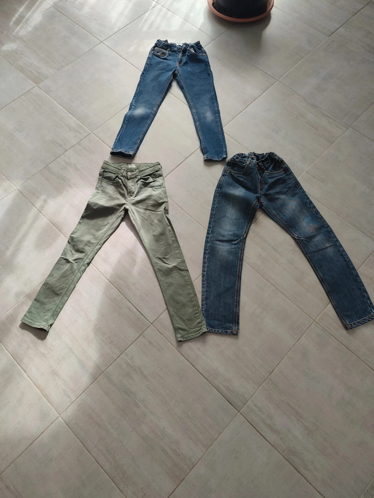 Lot de pantalons garçon 10 ans